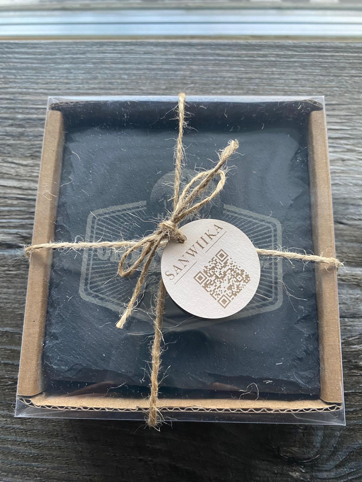 Personliga glasunderlägg i skiffer (4-pack)